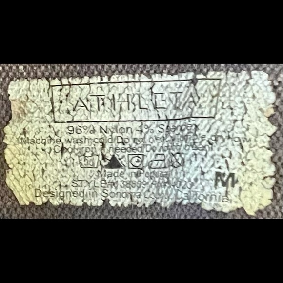 SOLDAthleta Yoga Pants Leggings Tights High Rise Cropped Small Medium EUC Purple - Picture 8 of 16